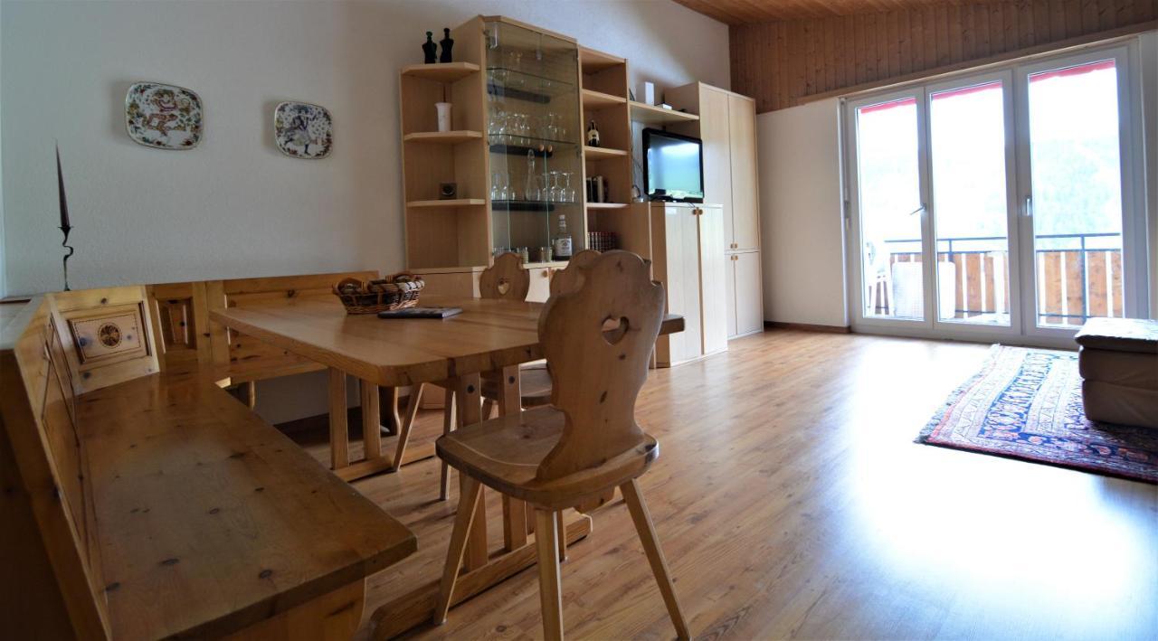Ferienwohnung Tgesa Zundregn Savognin Exterior foto